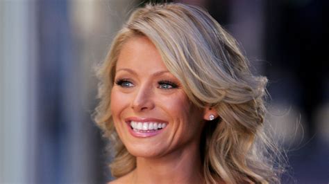 Kelly Ripa showtimes